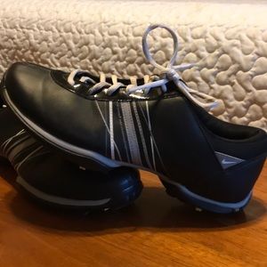 Nike women’s golf shoes